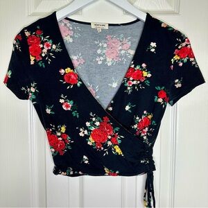 Floral Black & Red Gorgeous Wrap Crop Top, Soft, Romantic, Boho V Neck, Sz S